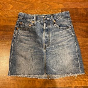 Levi’s Ribcage Skirt